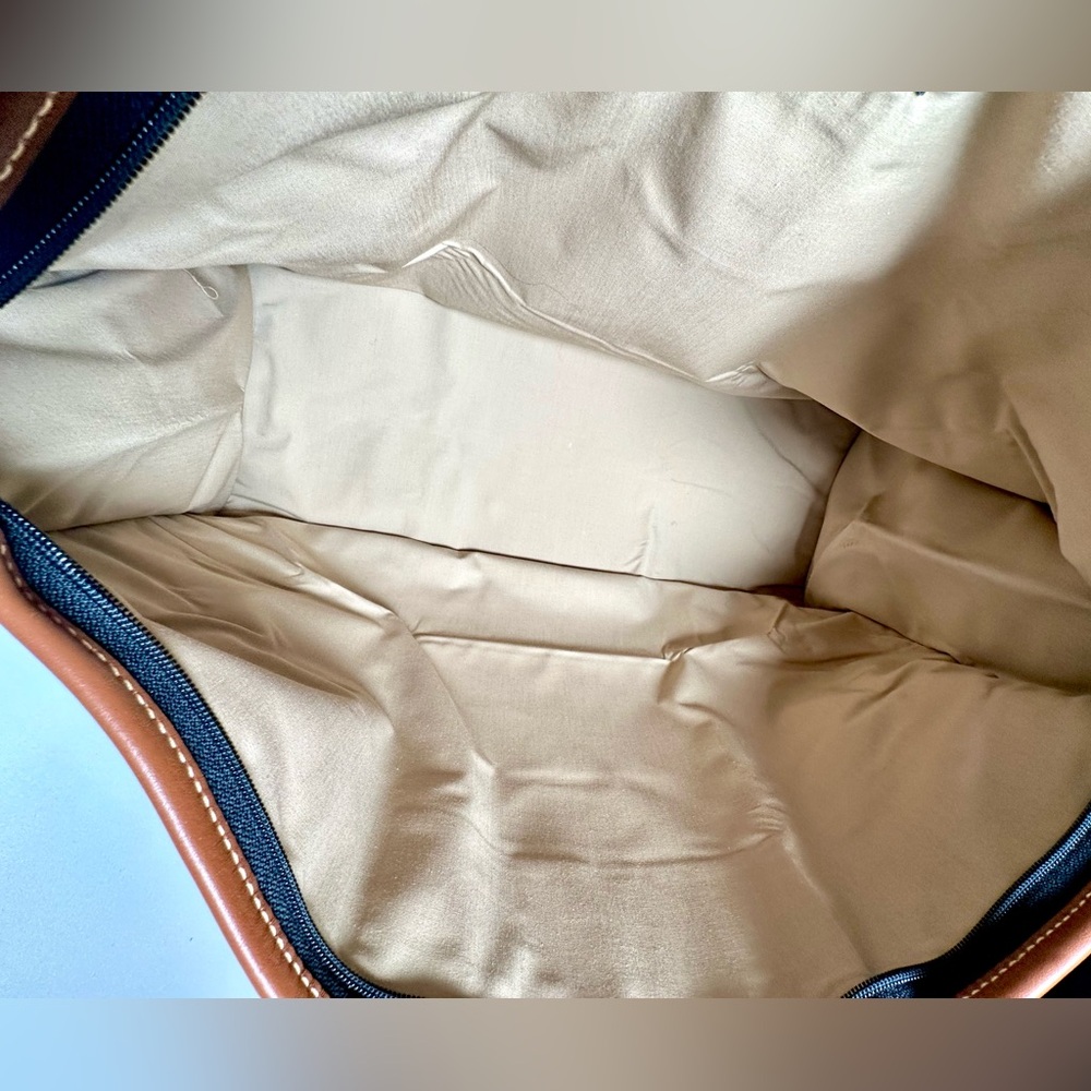 T. Anthony Elegant Leather Weekender Duffle Travel Canvas  Bag UNISEX - Picture 9 of 11